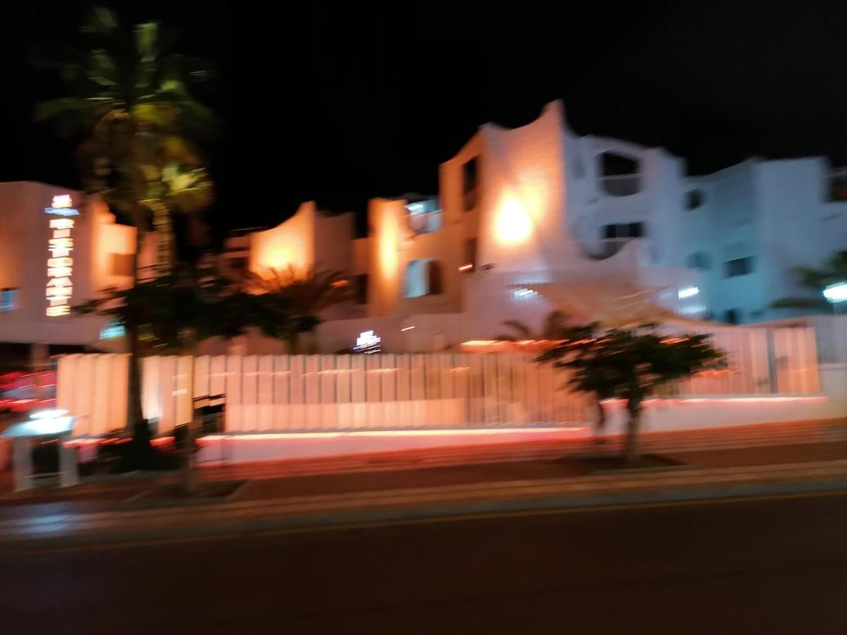 פלאייה דה לאס אמריקס Wonderful White Appartament In Las Tortugas מראה חיצוני תמונה